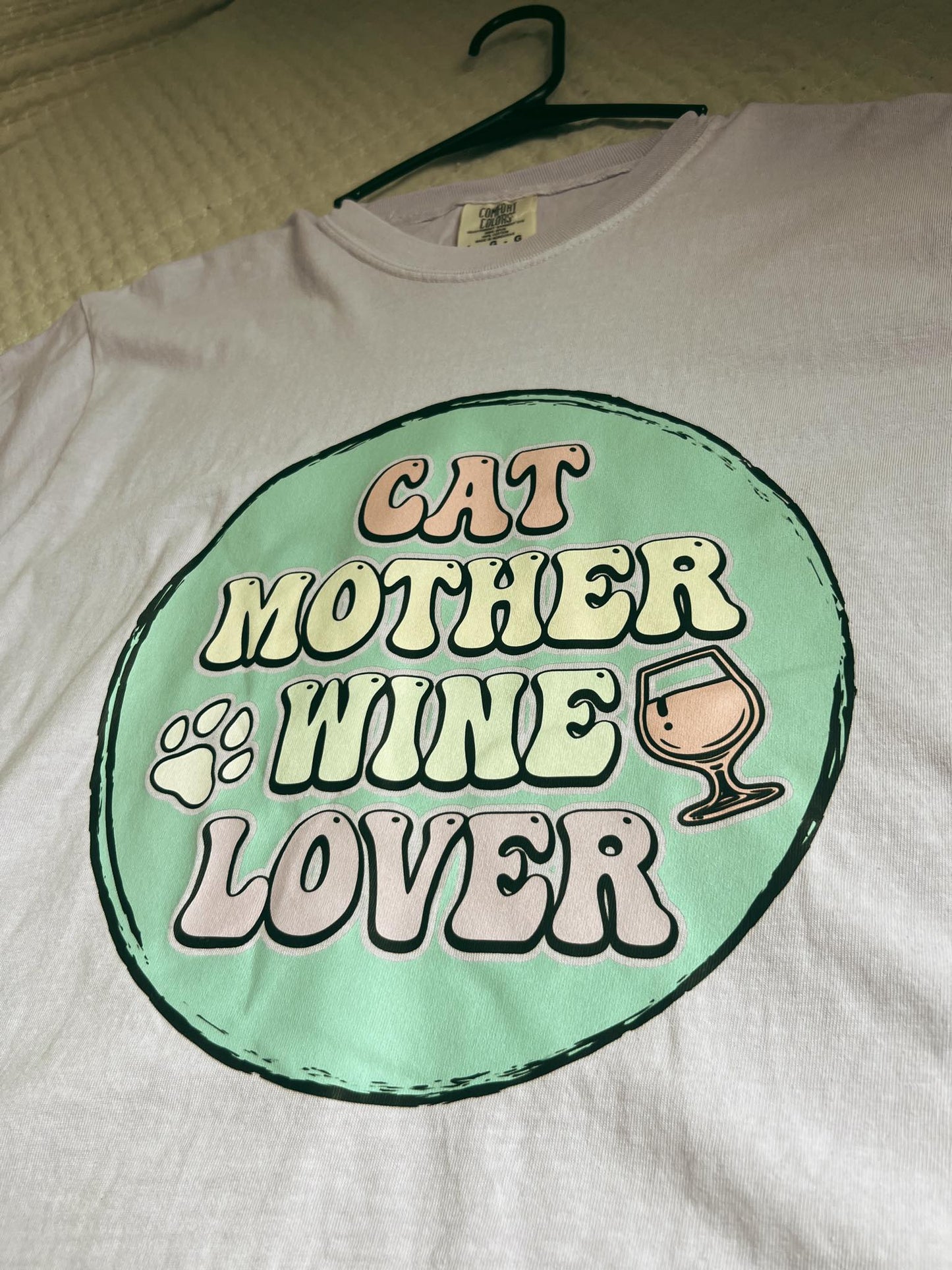 Cat Mother Wine Lover Cropped Tee